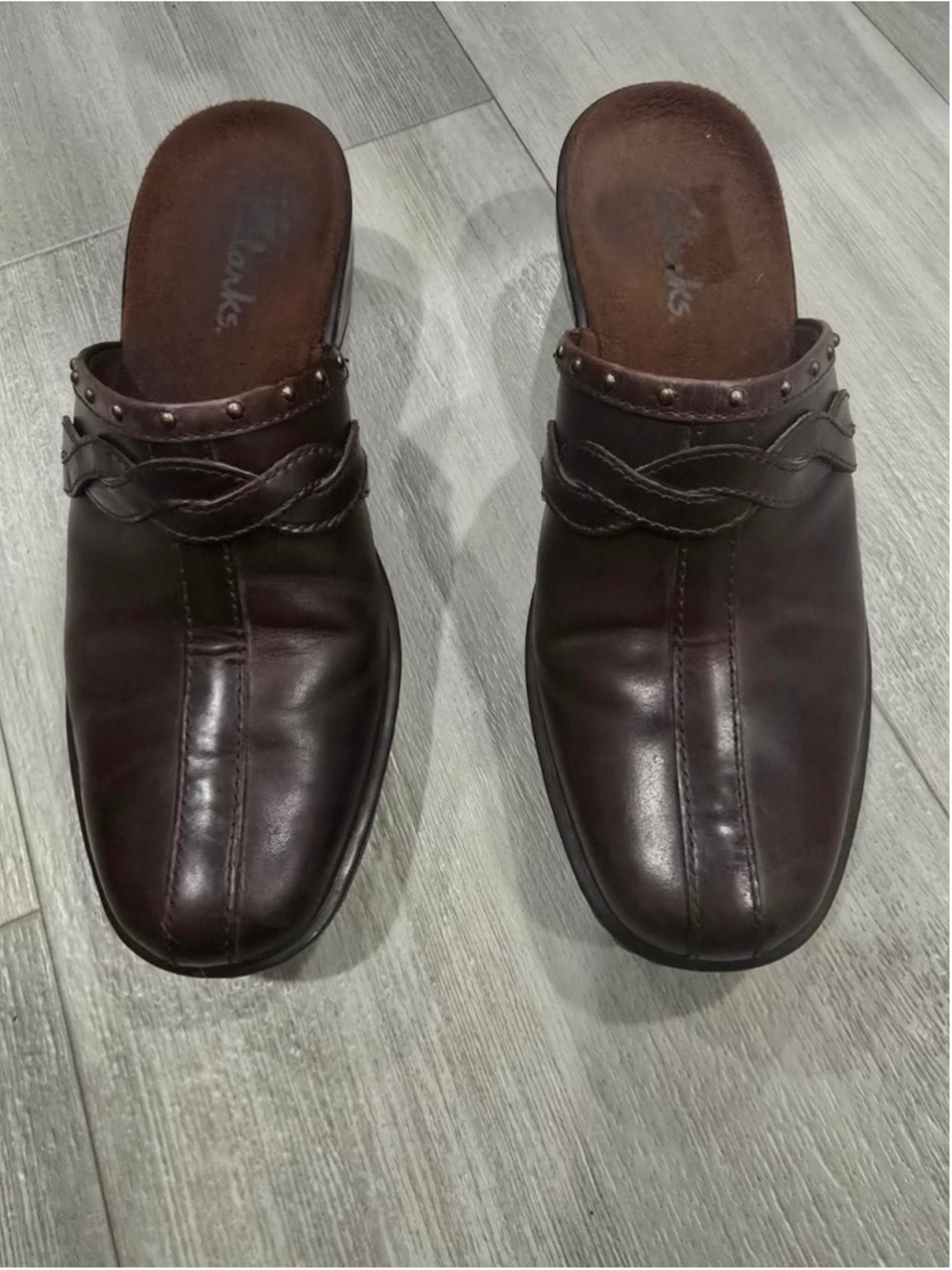 Women's Clarks Brown Leather Mules & Clogs Size 6